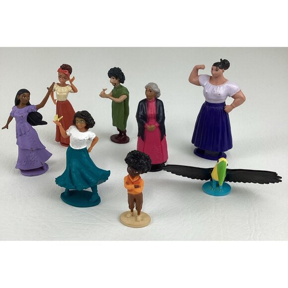 Disney Encanto Movie PVC Mini Figures Toppers Lot Mirabel Madrigal Luisa Dolores - Picture 1 of 7